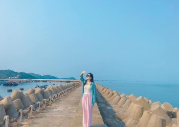 Du Lịch Tự Túc: Du lịch Đảo Cô Tô được ví như Nàng Thơ tại Quảng Ninh
