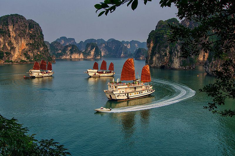 địa điểm du lịch Hạ Long