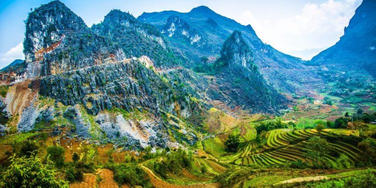Du Lịch Hà Giang: Hành trình chinh phục Cao nguyên đá Đồng Văn