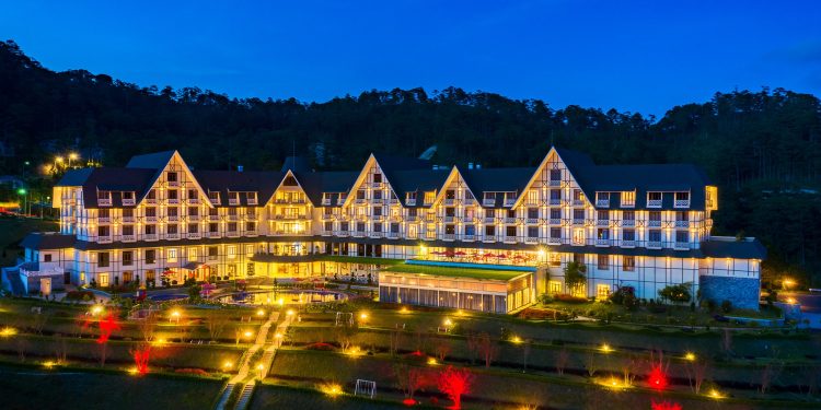 Nghỉ dưỡng lý tưởng với 3 combo khu resort Đà Lạt giá dưới 3 triệu đồng