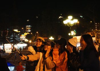 Sa Pa về đêm