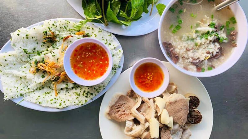 Review các khách sạn Phú Yên gần biển, giá rẻ, được yêu thích nhất