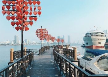 Mẹo săn combo du lịch Đà Nẵng mùa Hè giá rẻ